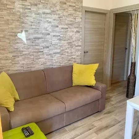 Ombra Holiday home Casa Morcone